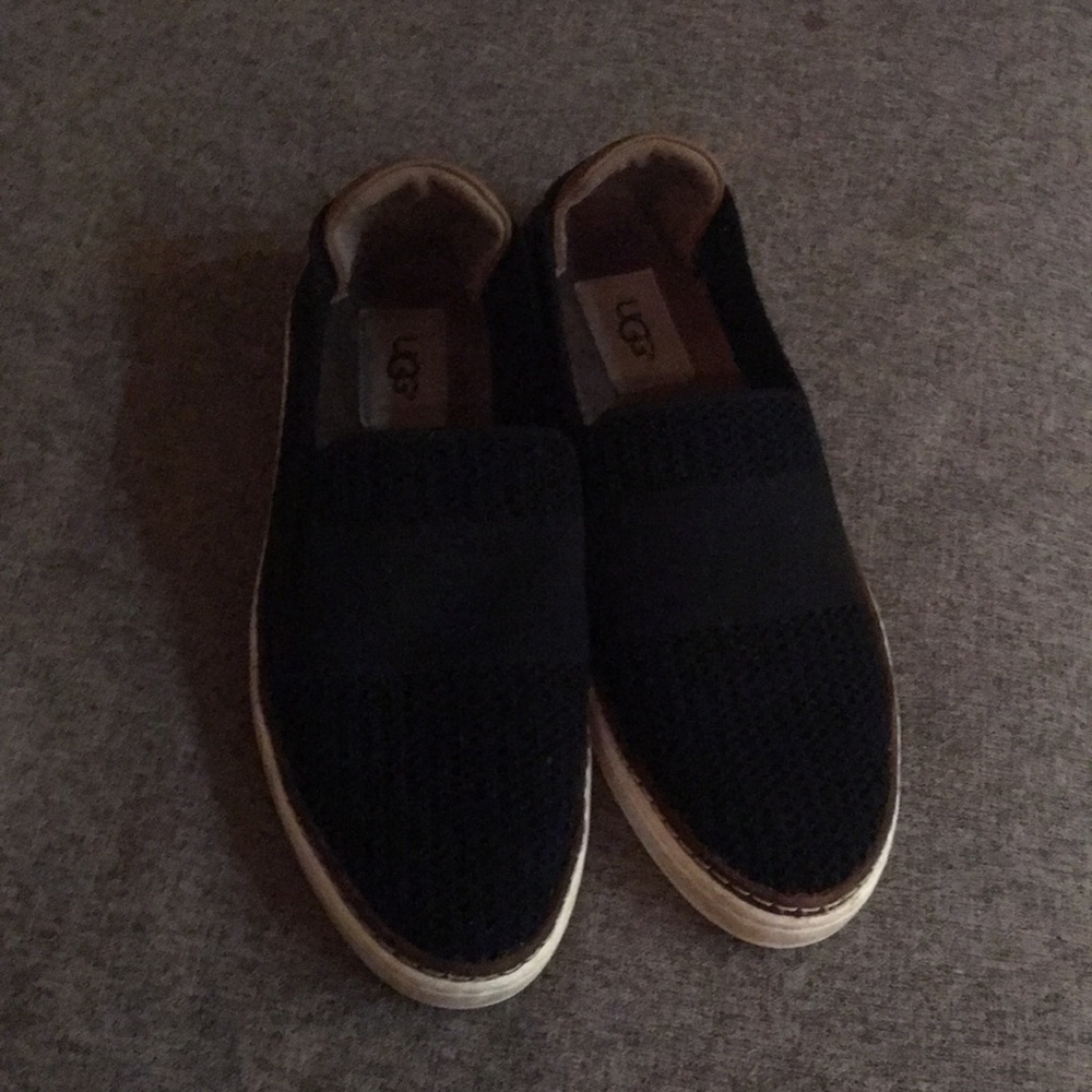 Slip on UGGS